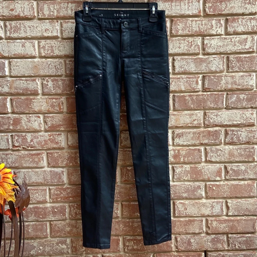 Sale! Stylish Skinny Fit Black Moto-Style Leather Pants, WHBM size 2 - Picture 15 of 16
